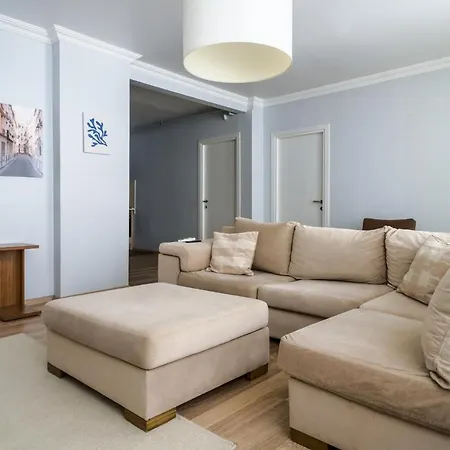 Апартаменты Spacious And Central Flat In Sisli *